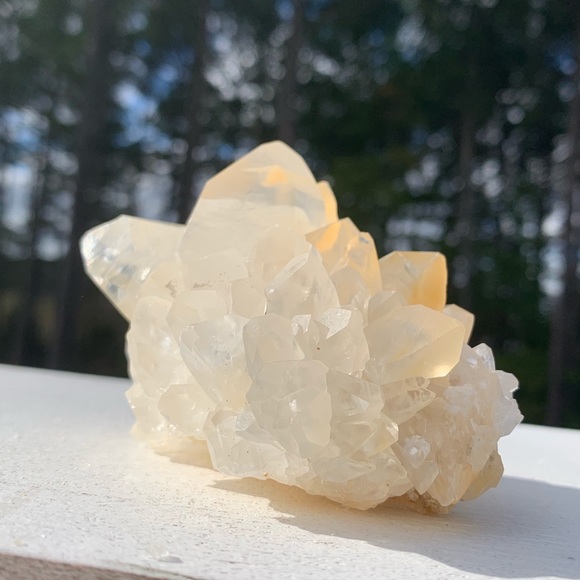 SOLD🔴🔴🔴Optical Yellow Spar terminated Formation - Picture 8 of 8